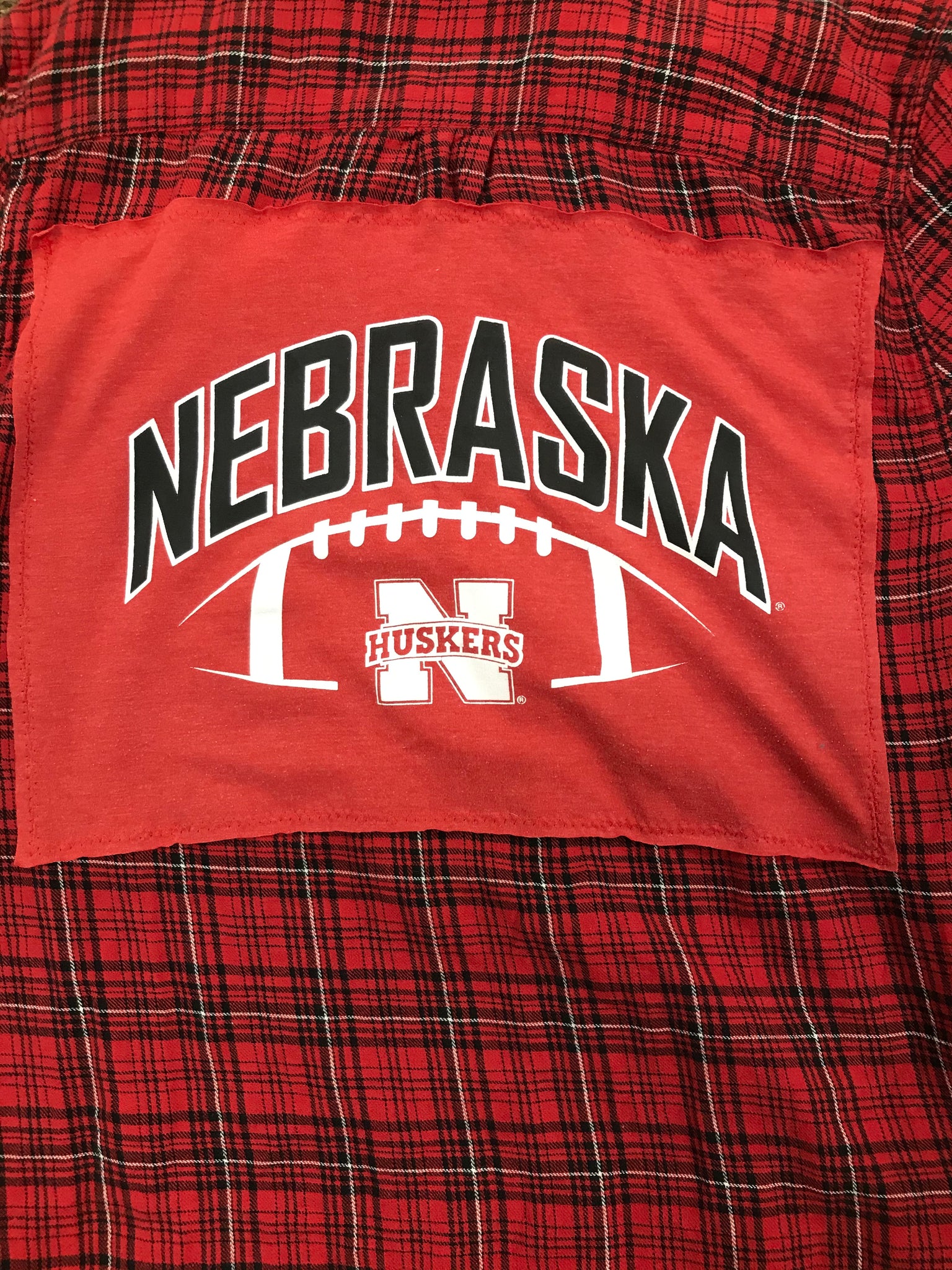 Nebraska MEDIUM Nebraska Huskers T-Shirt Backed Flannel
